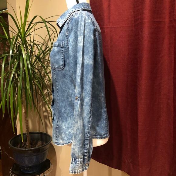 Chambray Denim Snap Front Western Blouse Top Shirt Size Large Juniors - Picture 5 of 15